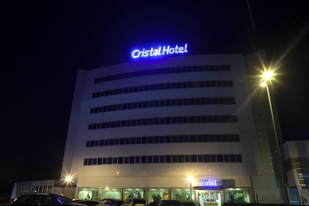 B&B Hotel Cuneo Cristal Luaran gambar