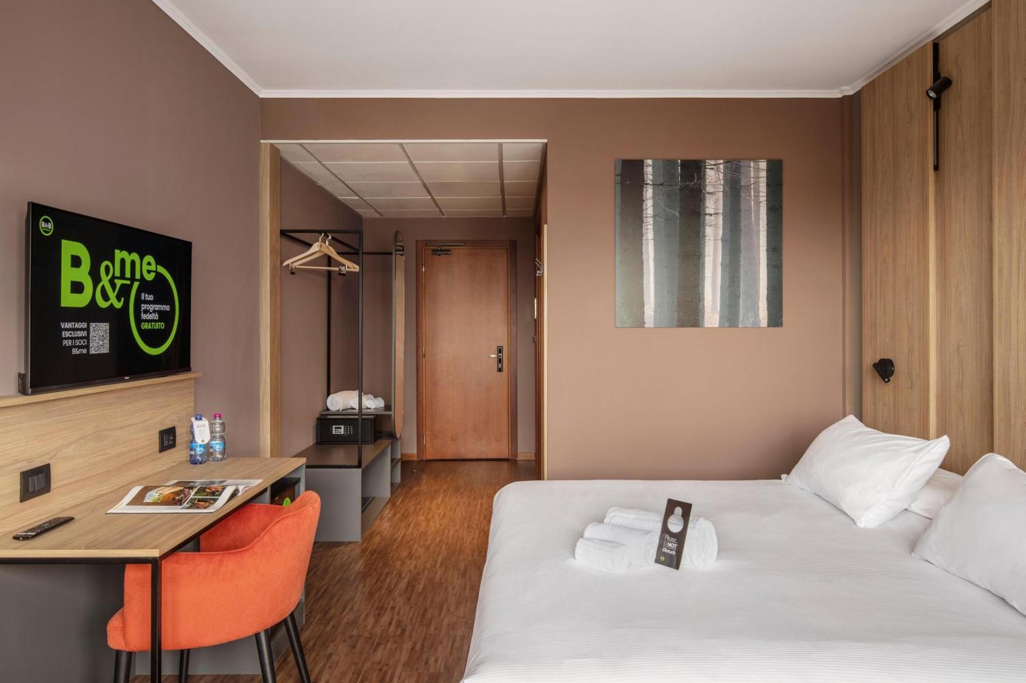 B&B Hotel Cuneo Cristal Luaran gambar