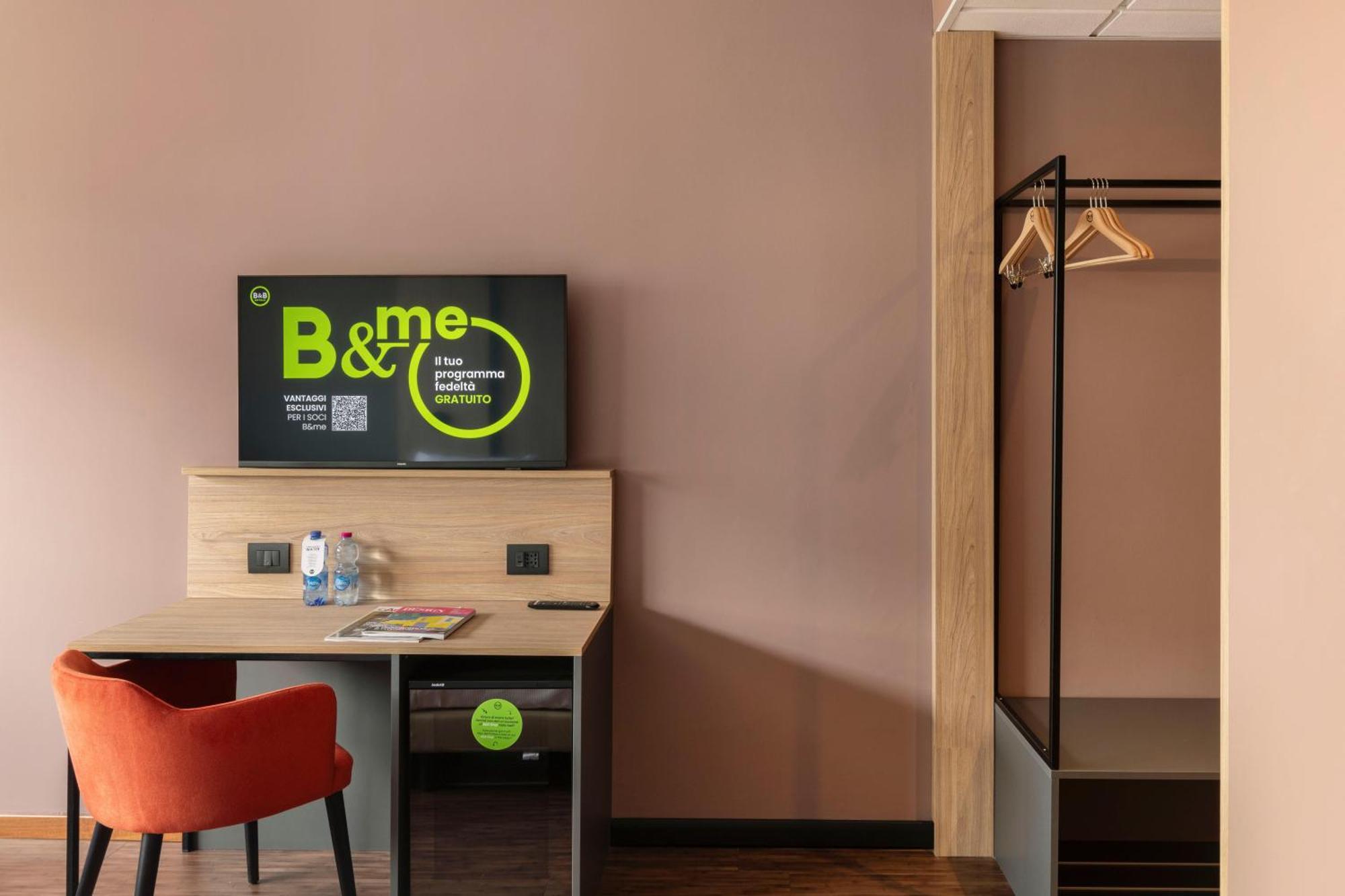 B&B Hotel Cuneo Cristal Luaran gambar