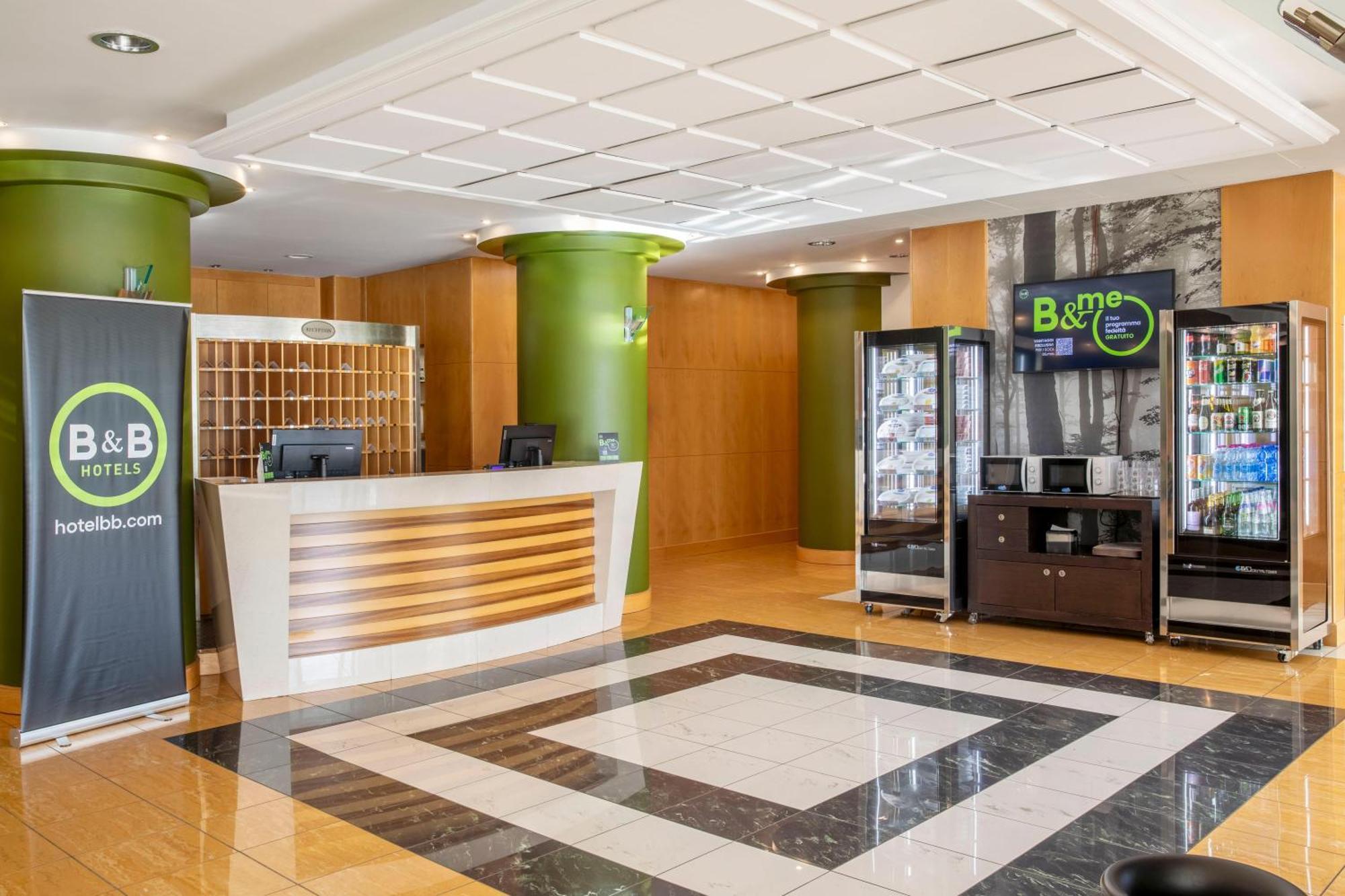 B&B Hotel Cuneo Cristal Luaran gambar