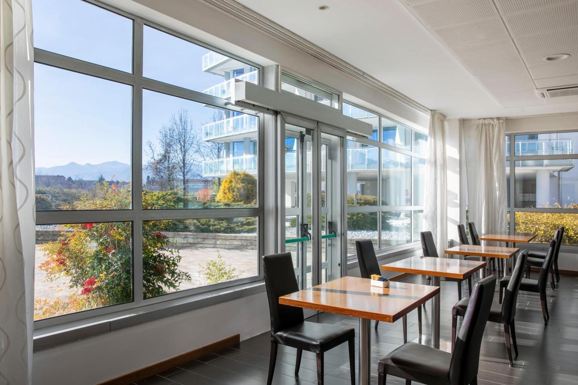 B&B Hotel Cuneo Cristal Luaran gambar