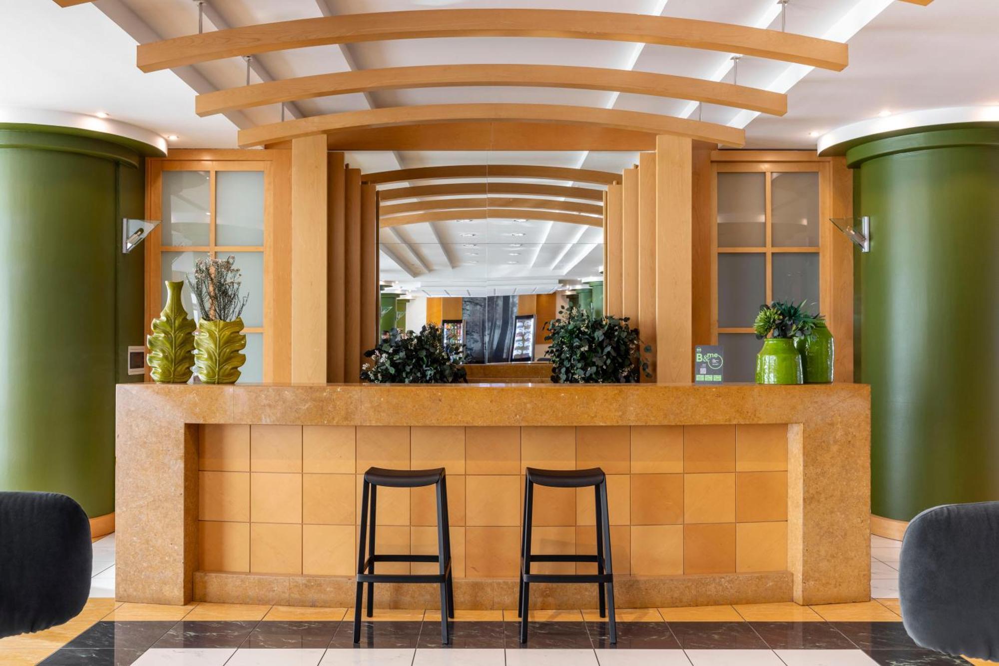 B&B Hotel Cuneo Cristal Luaran gambar