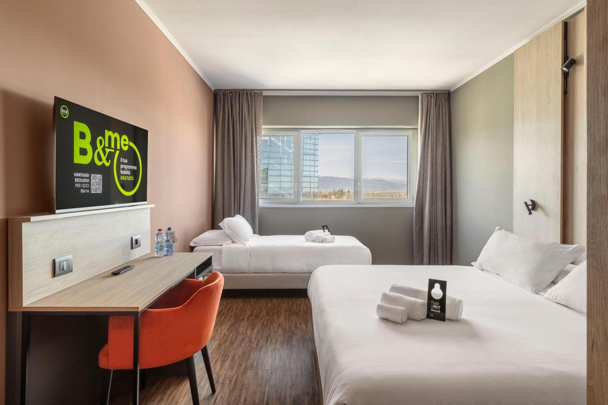 B&B Hotel Cuneo Cristal Luaran gambar